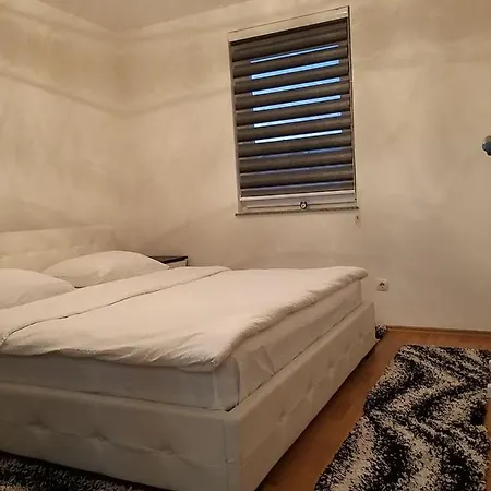 Brilliant Daire Bihać